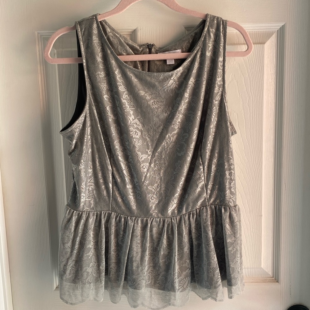 New York & Company silver sleeveless top L